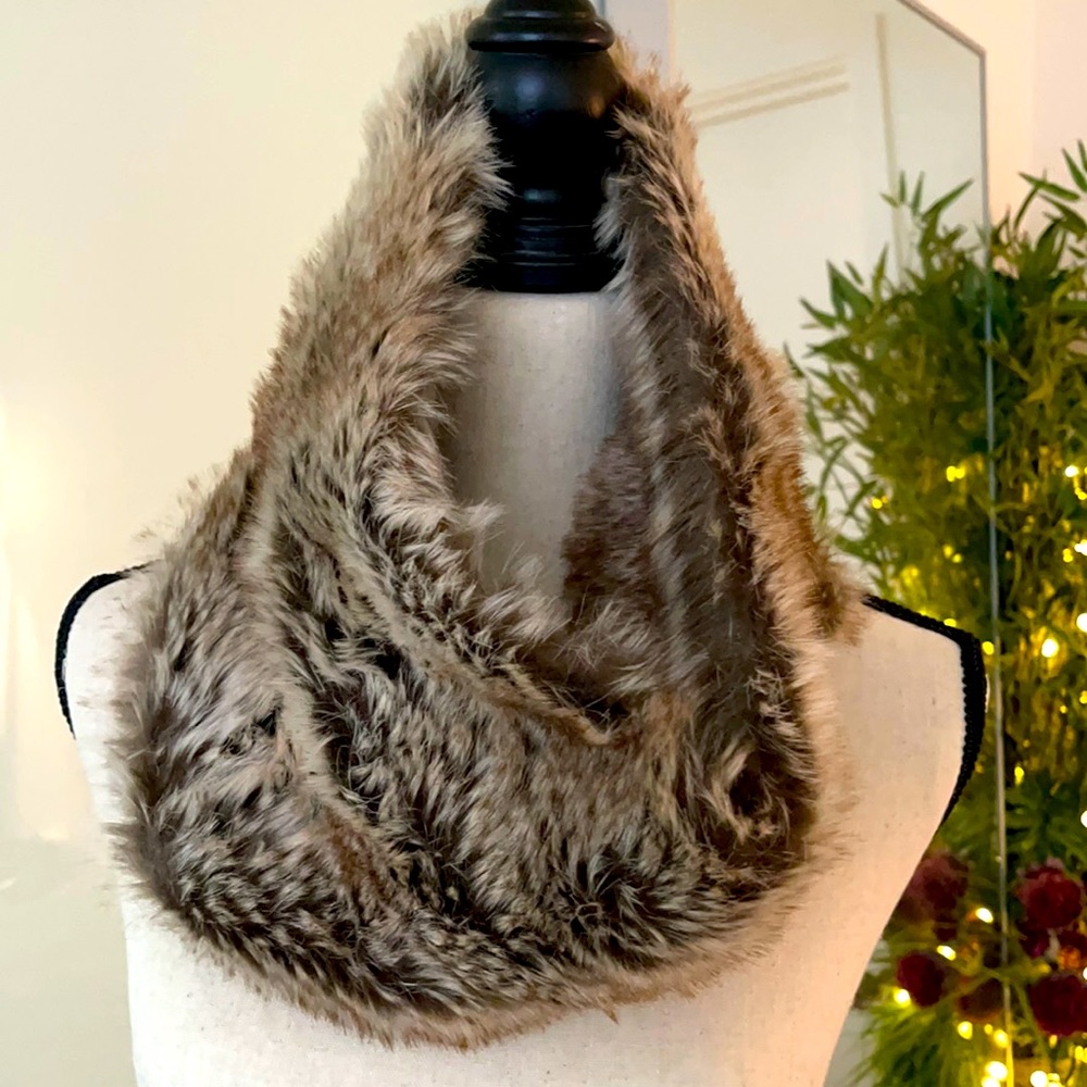 Michael Stars Fur Neck Warmer
